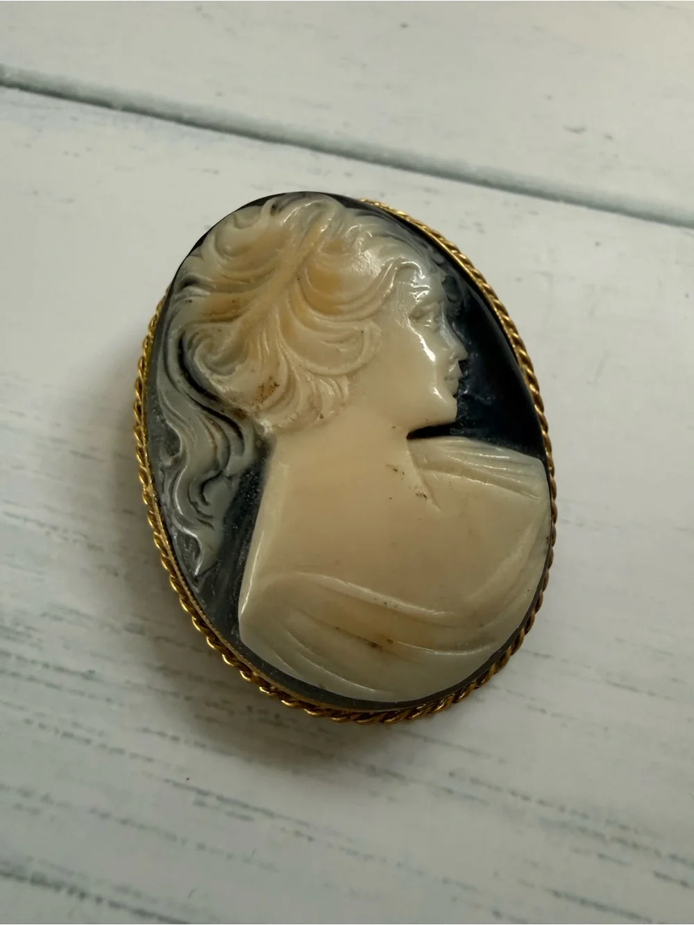 Classic Cameo Brooch in Cream and Black with Gold Frame